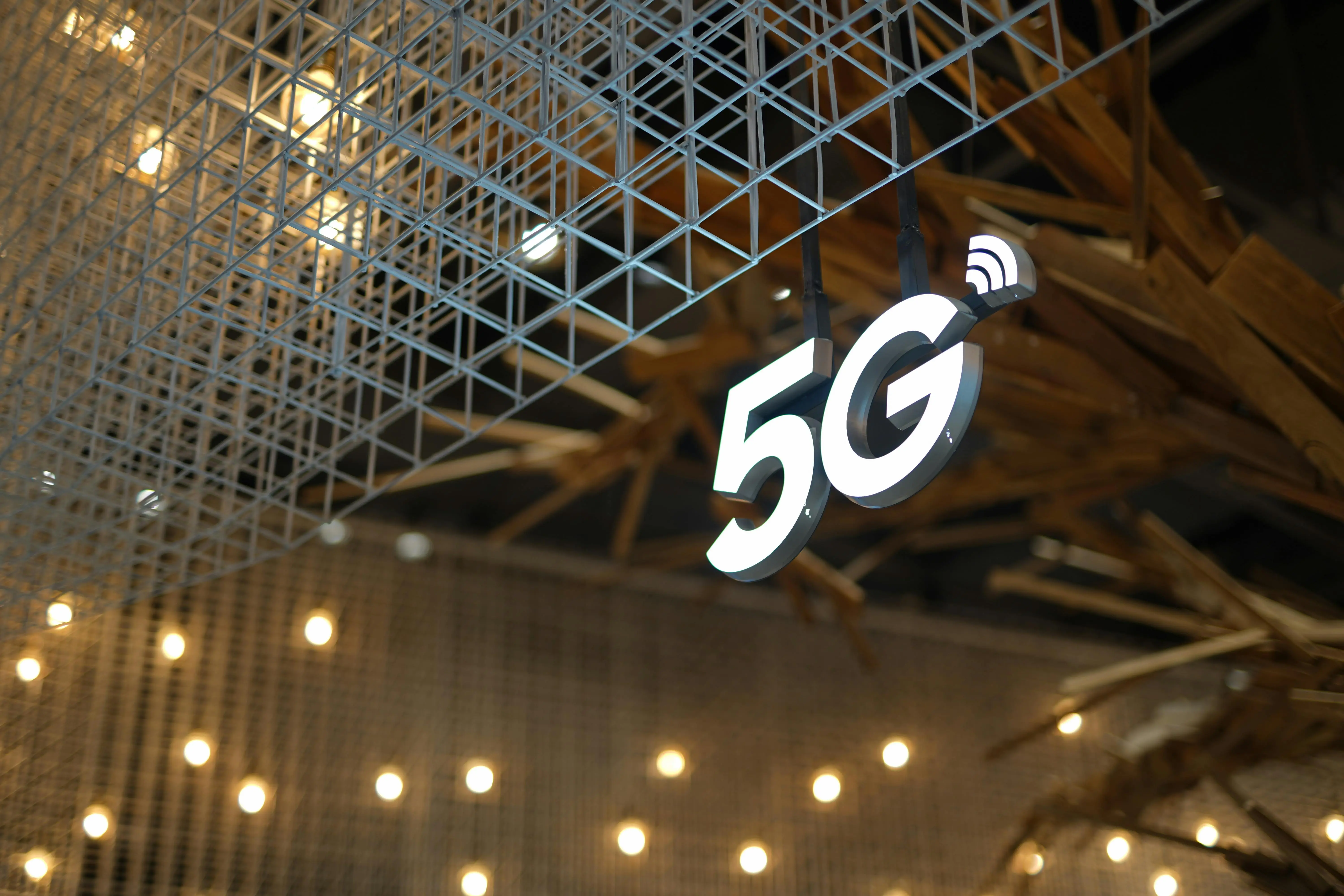 5g-technology-and-its-applications-2024-1.webp