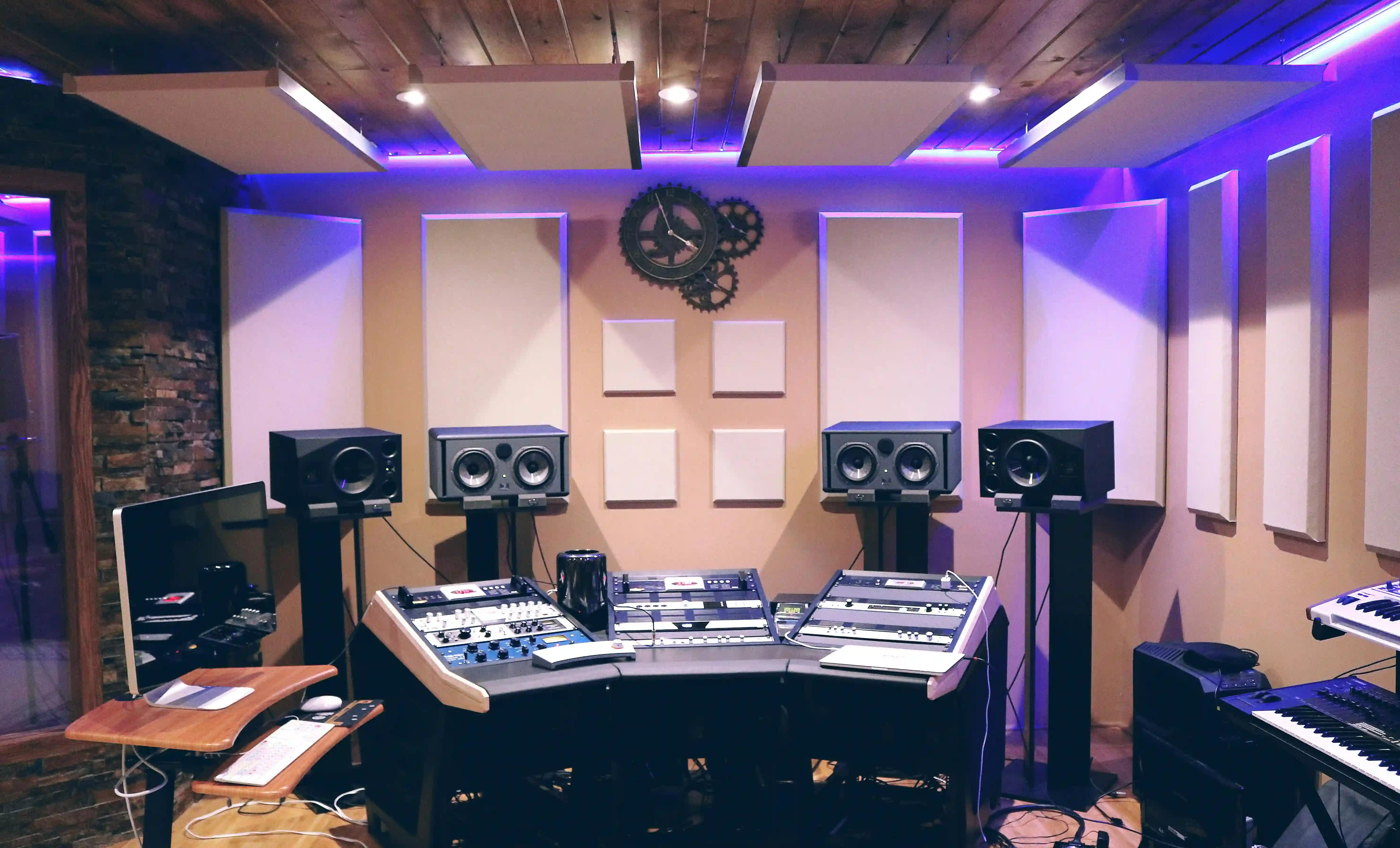 home studio setup, best home studio gear, musician home studio essentials, affordable home studio 